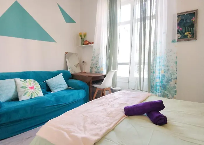 Cosy Jade T2 Bien Chauffe Quartier Chateau Apartment Pau